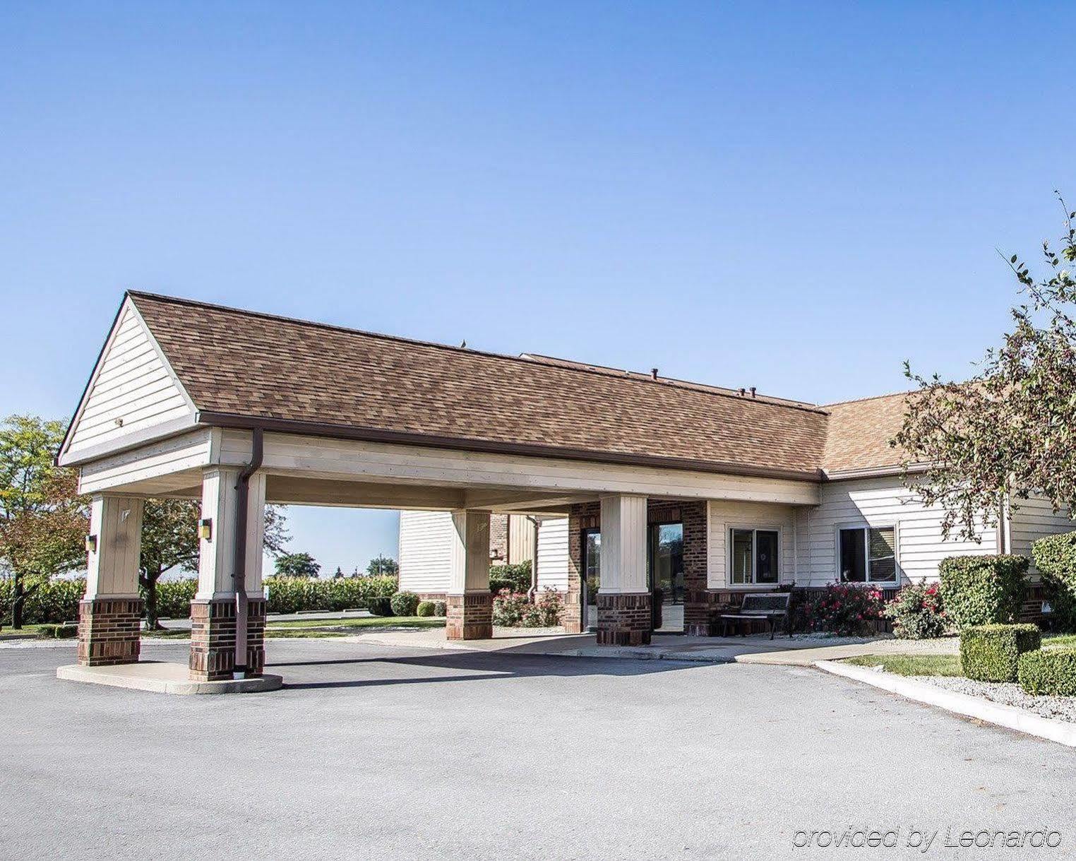 Days Inn By Wyndham Sidney Oh Exterior photo